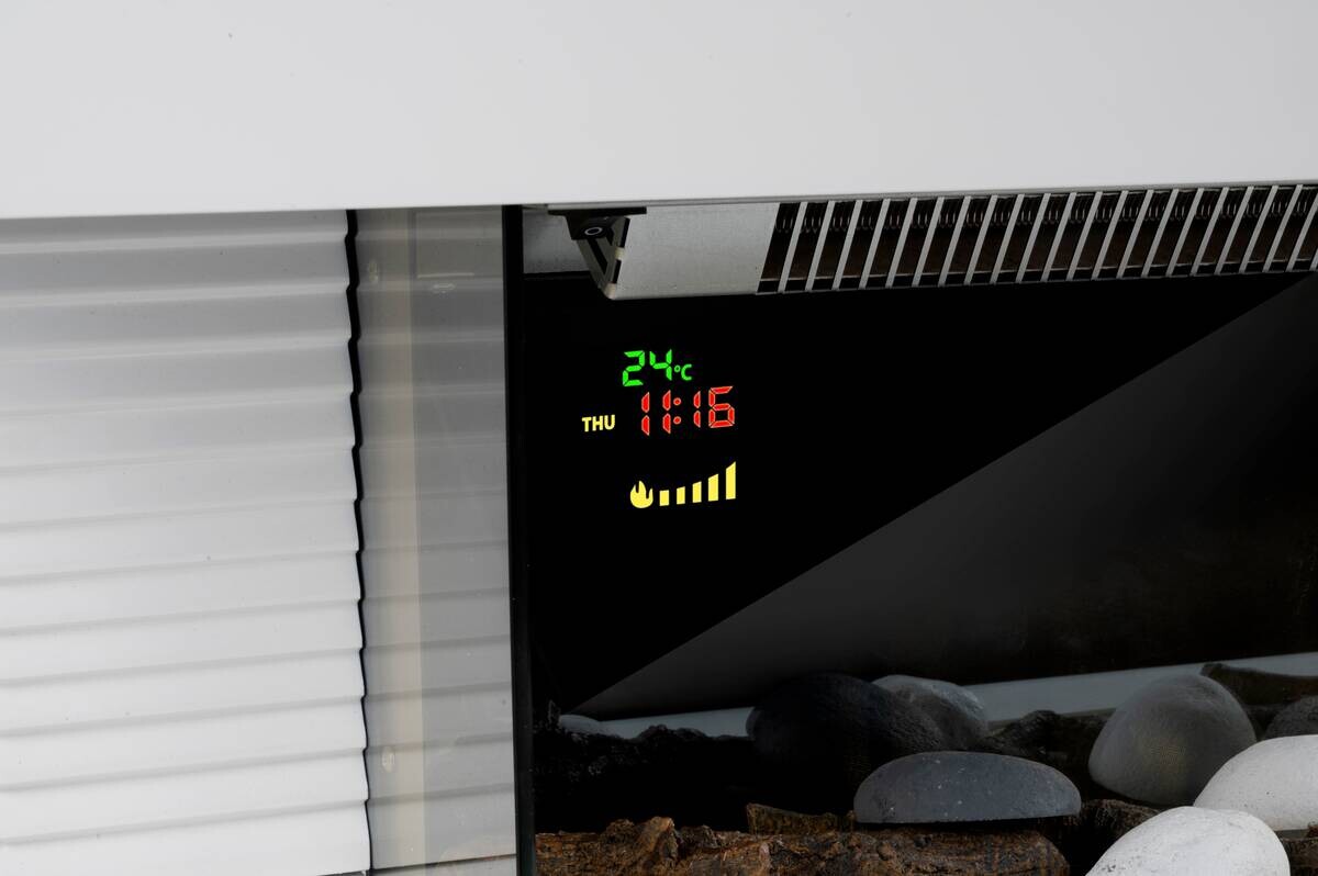 Elektrokamin weiß B/H/L: ca. 20x41,5x81 cm ca. 2000 W