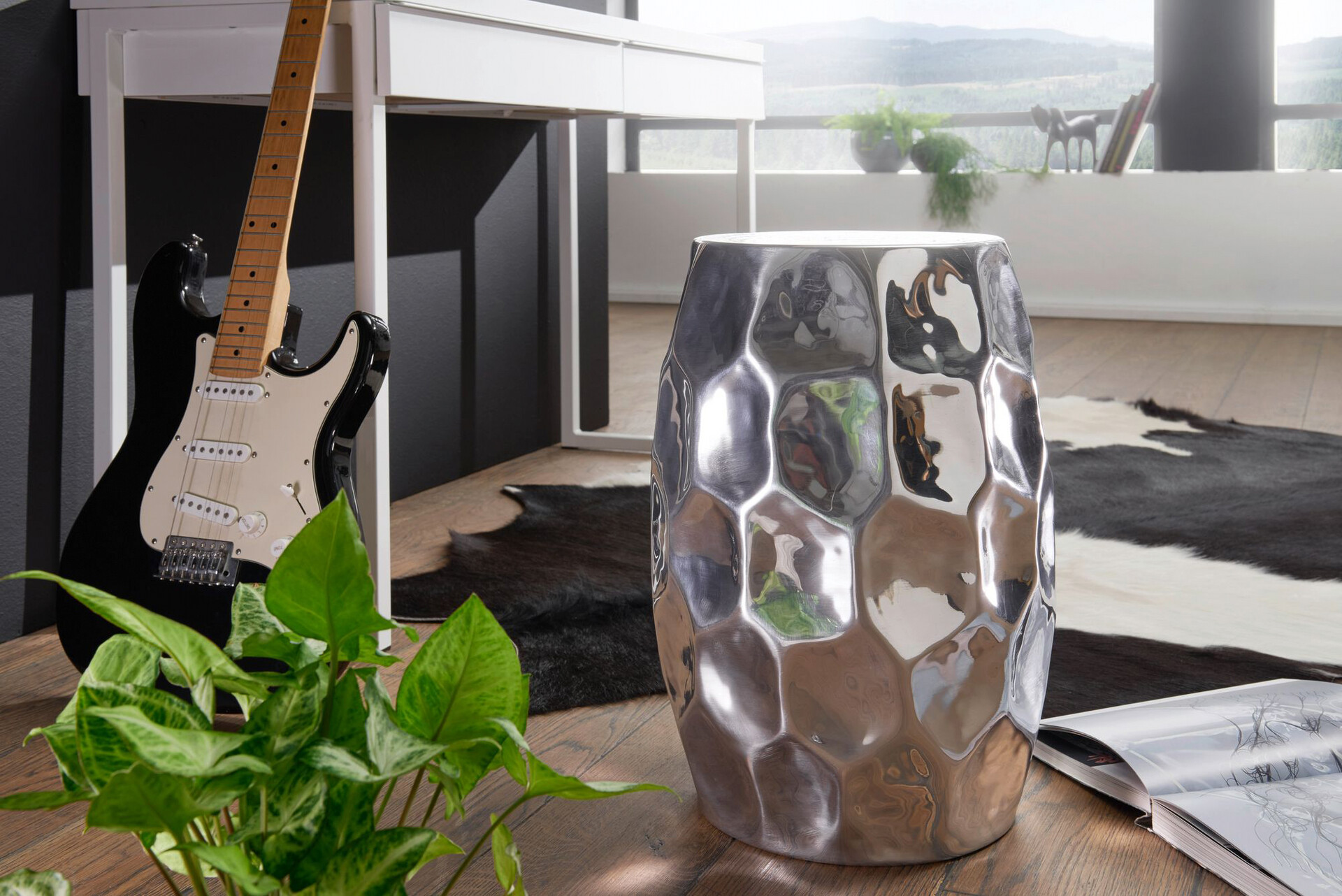 Beistelltisch Aluminium B/H/T: ca. 30x47x30 cm