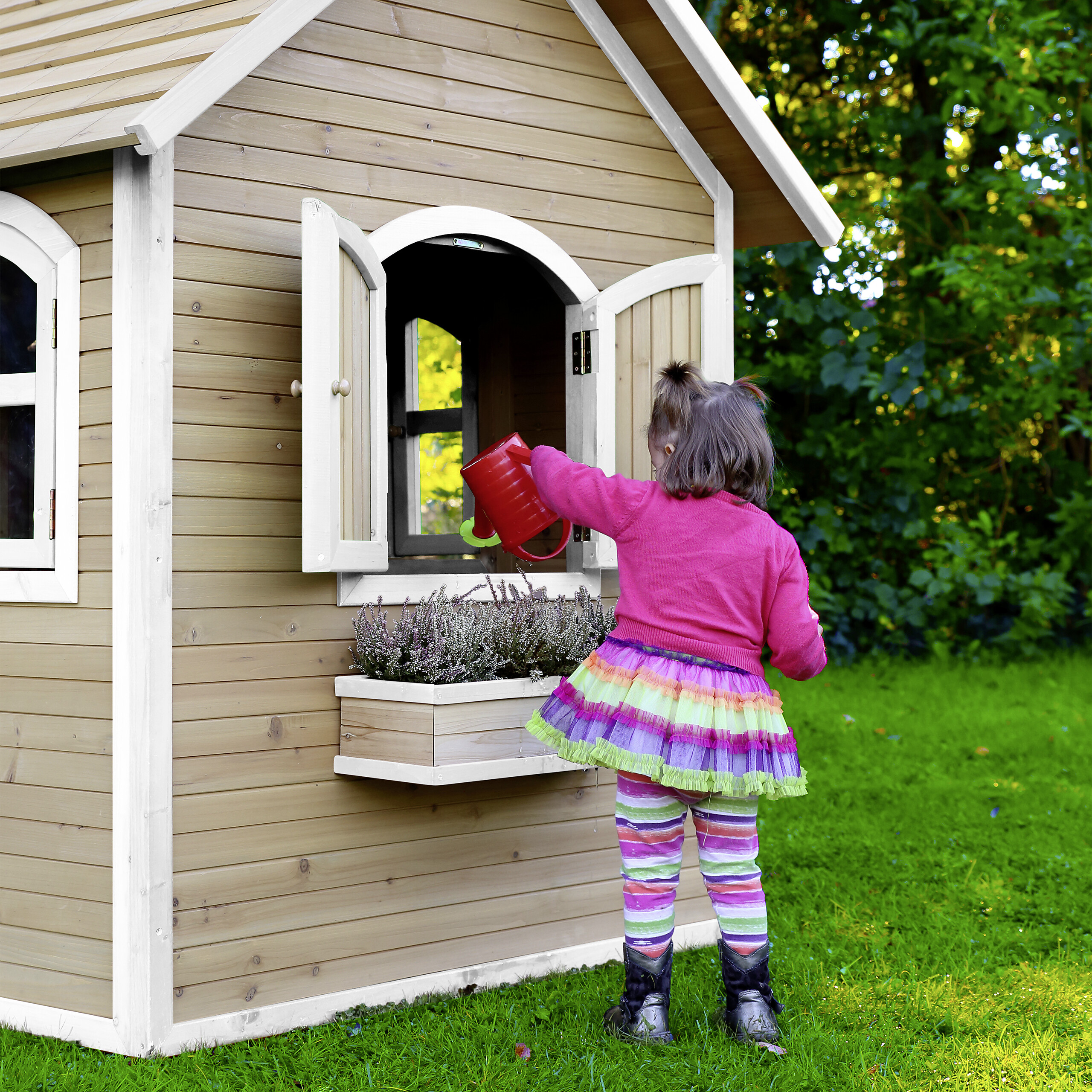 AXI Spielhaus Julia weiß B/H/L: ca. 137x175x151 cm