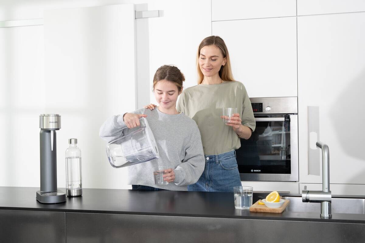 Wasserfilter-Kanne transparent Kunststoff B/H/T: ca. 12x27x25 cm