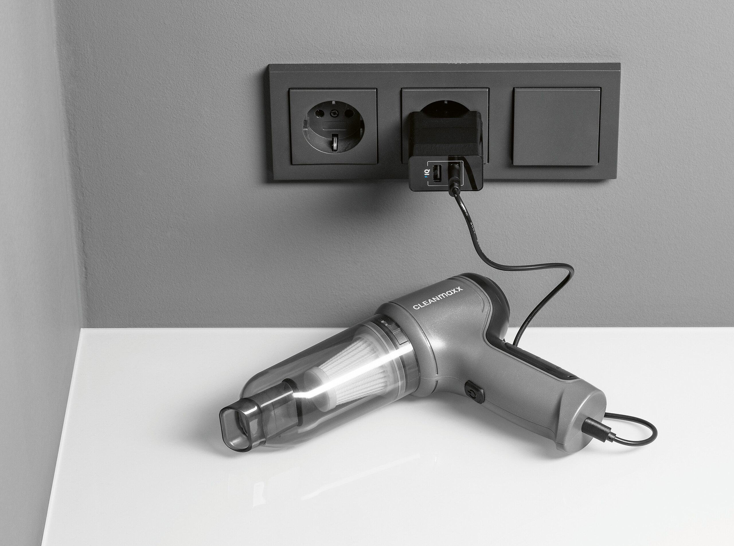 CLEANmaxx Akku-Handstaubsauger anthrazit schwarz B/H/L: ca. 17x7x23,5 cm