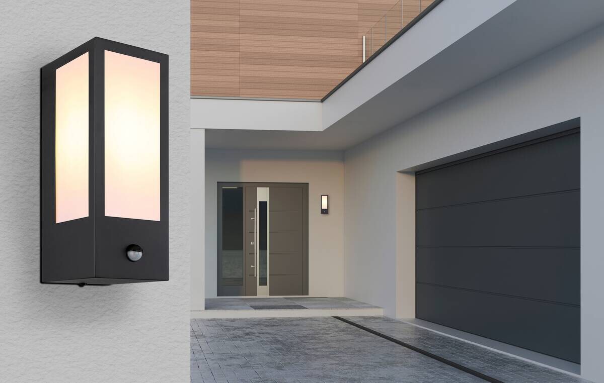 Außenleuchte mattschwarz B/H: ca. 12x32 cm