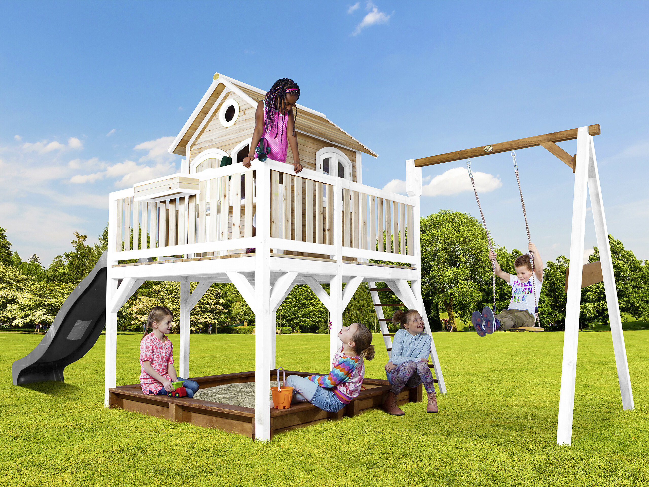 AXI Spielhaus Liam braun B/H/L: ca. 541x291x277 cm