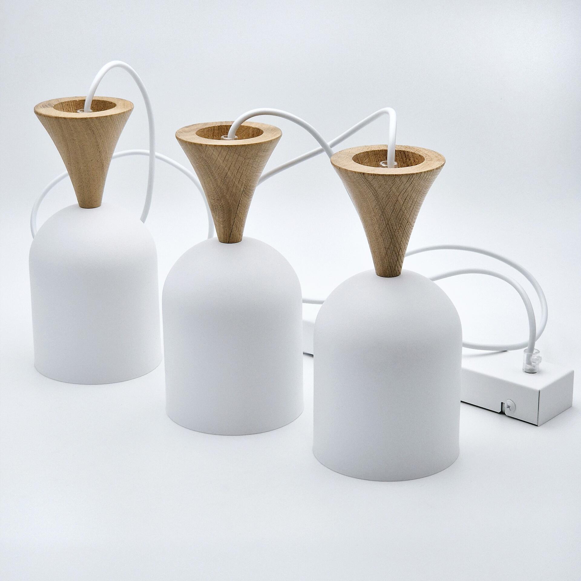 Lamkur Hängeleuchte weiß Eiche Stahl Holz B/H/L: ca. 15,5x92x45 cm E27 3 Brennstellen