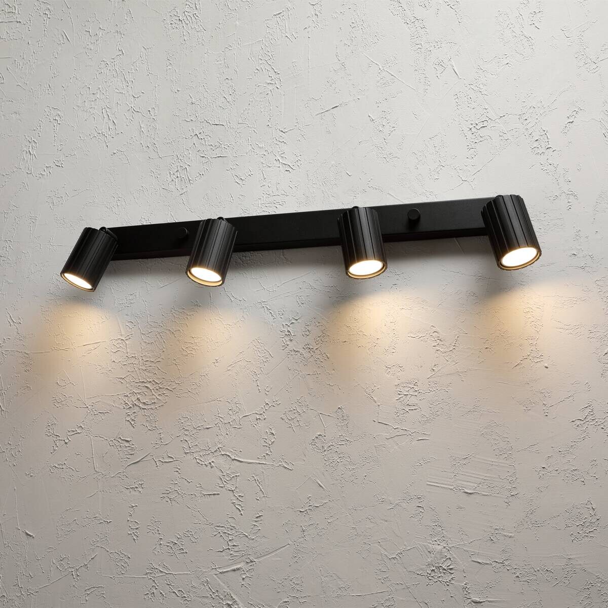 Lamkur Strahler Prisma schwarz Stahl B/H/L: ca. 6,5x16,5x81 cm 4 Brennstellen