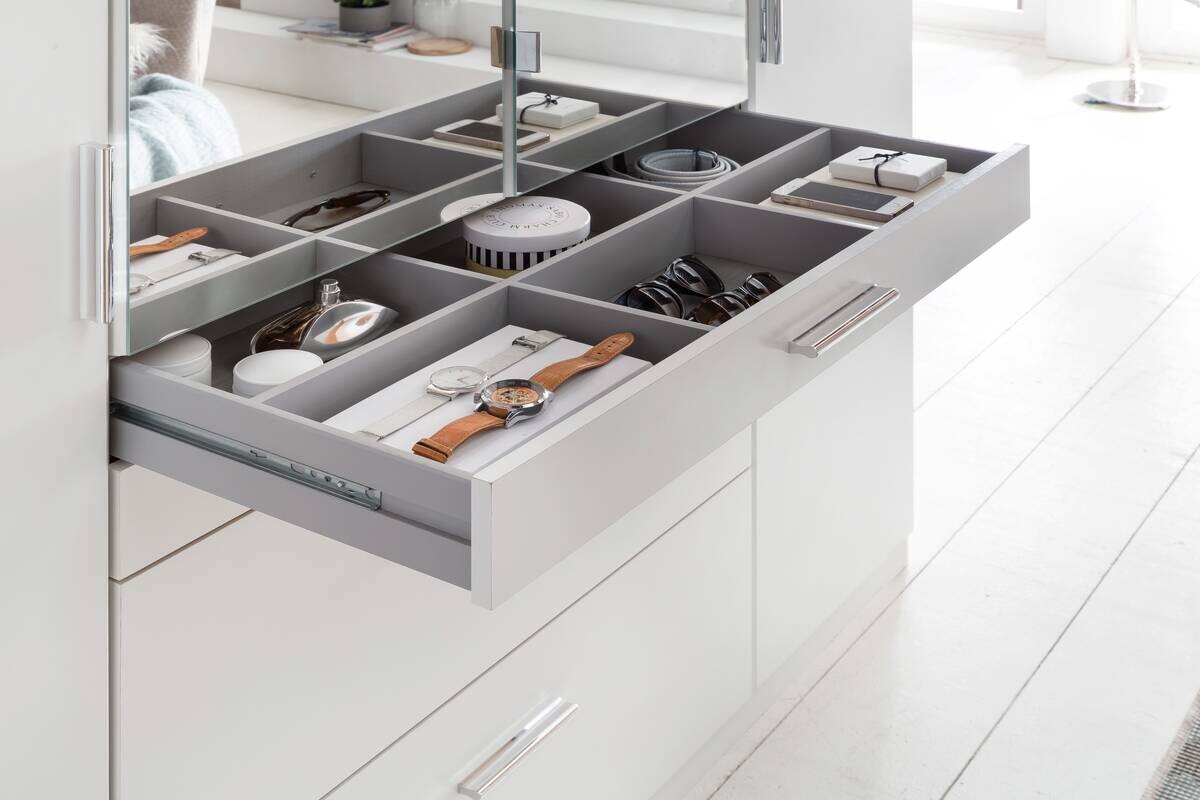 Kleiderschrank Aachen Alpinweiß B/H/T: ca. 180x198x58 cm