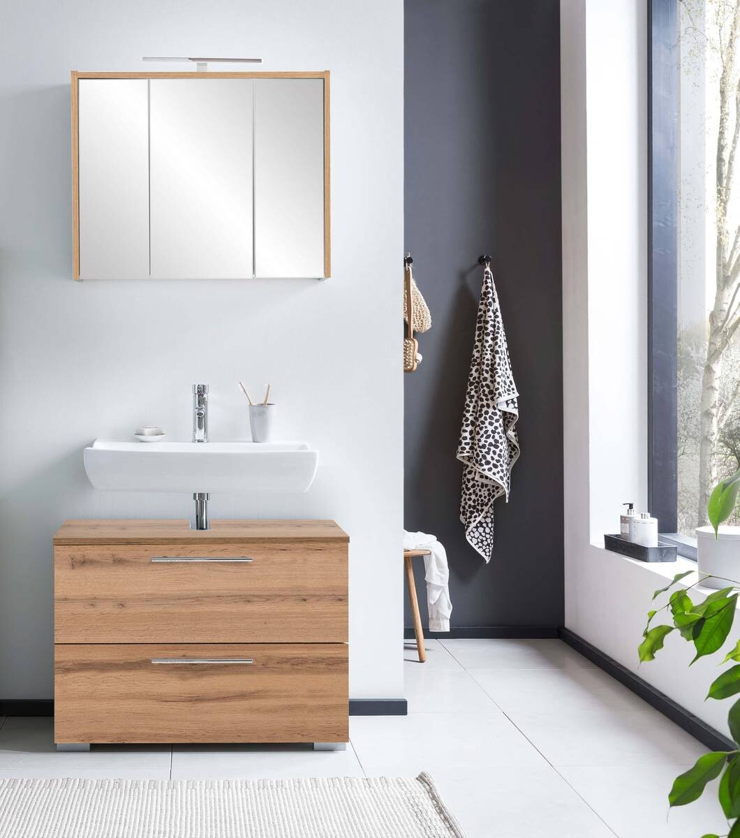 Spiegelschrank Flag Eiche Landhaus Nachbildung B/H/T: ca. 74,5x64x16 cm Spiegelschrank Flag Eiche Landhaus Nachbildung B/H/T: ca. 74,5x64x16 cm