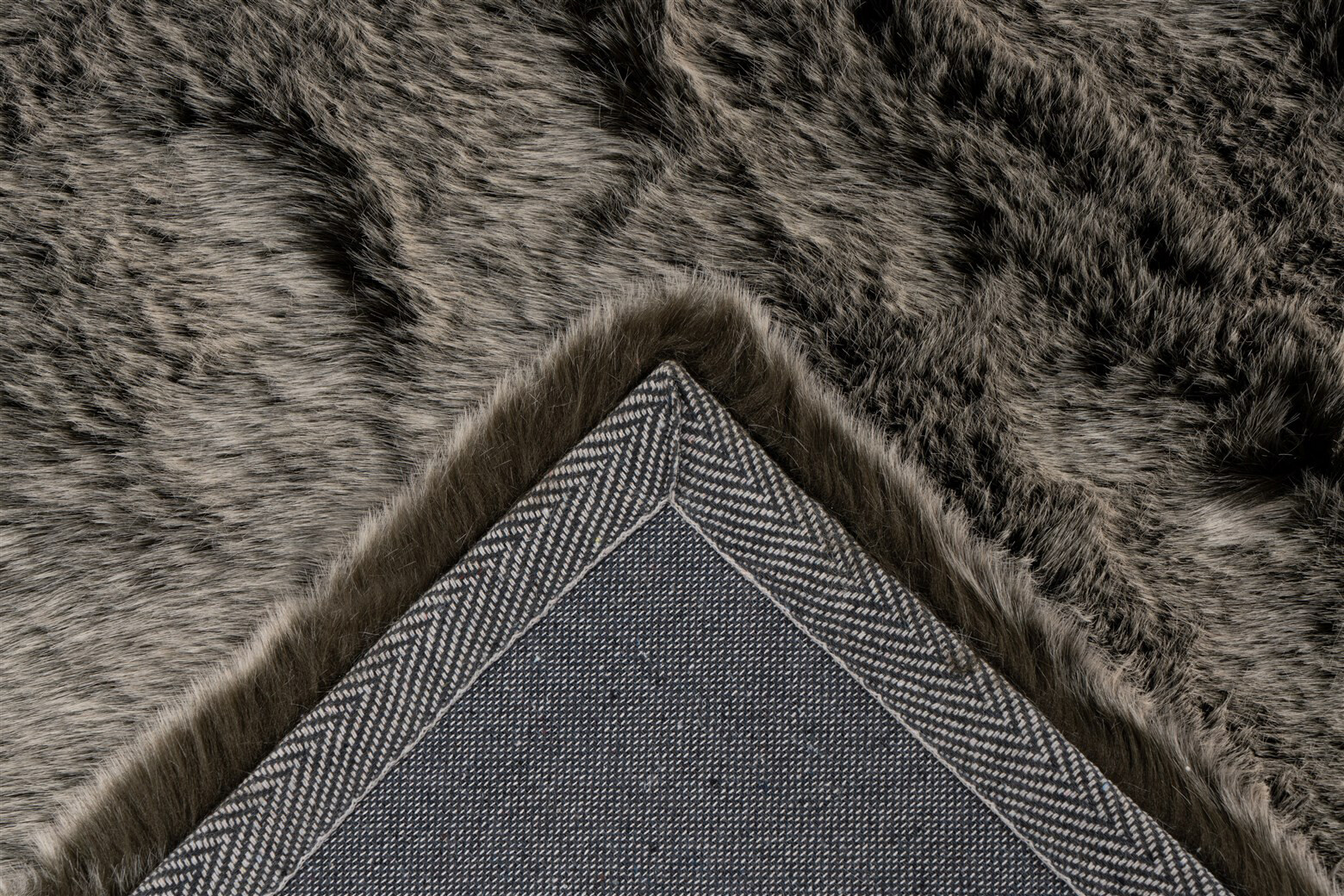 me gusta Hochflorteppich Tender 125 grün B/H/L: ca. 80x5,2x150 cm