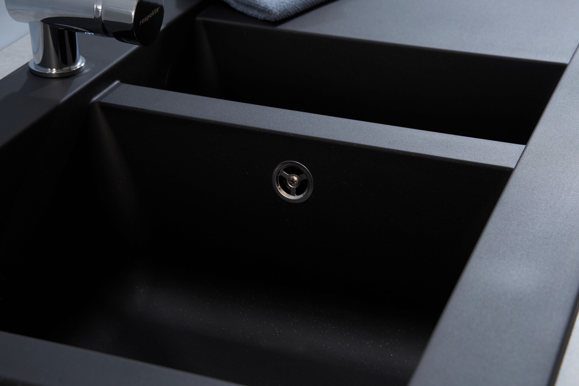 Respekta Einbauspüle Denver 1,5  100 x 50 S schwarz Mineralite B/H/T: ca. 100x20x50 cm