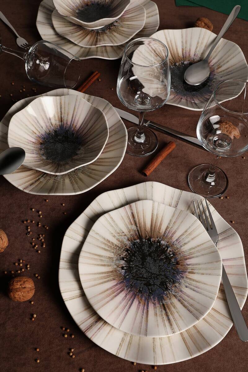 Hermia Concept Kombiservice mehrfarbig Porzellan 24 tlg.