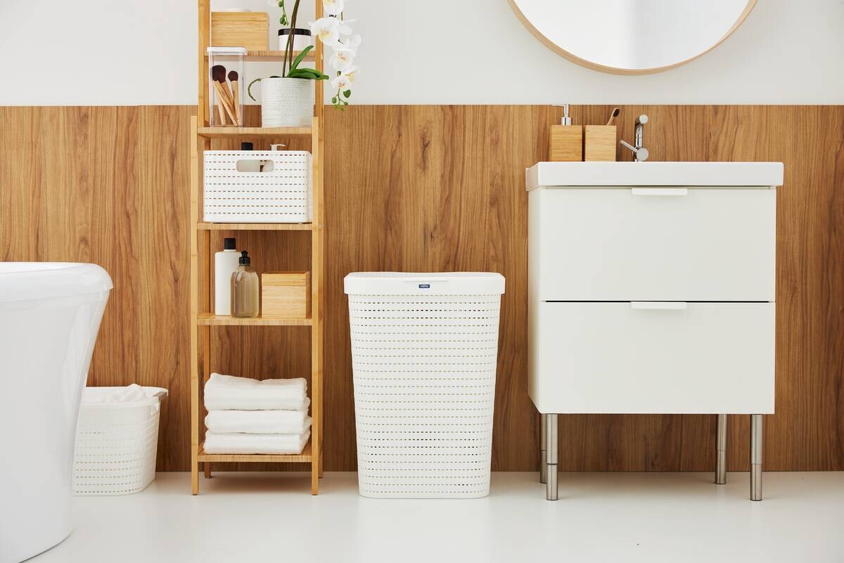 Rotho Wäschesammler COUNTRY weiß B/H/L: ca. 32x57,2x42 cm