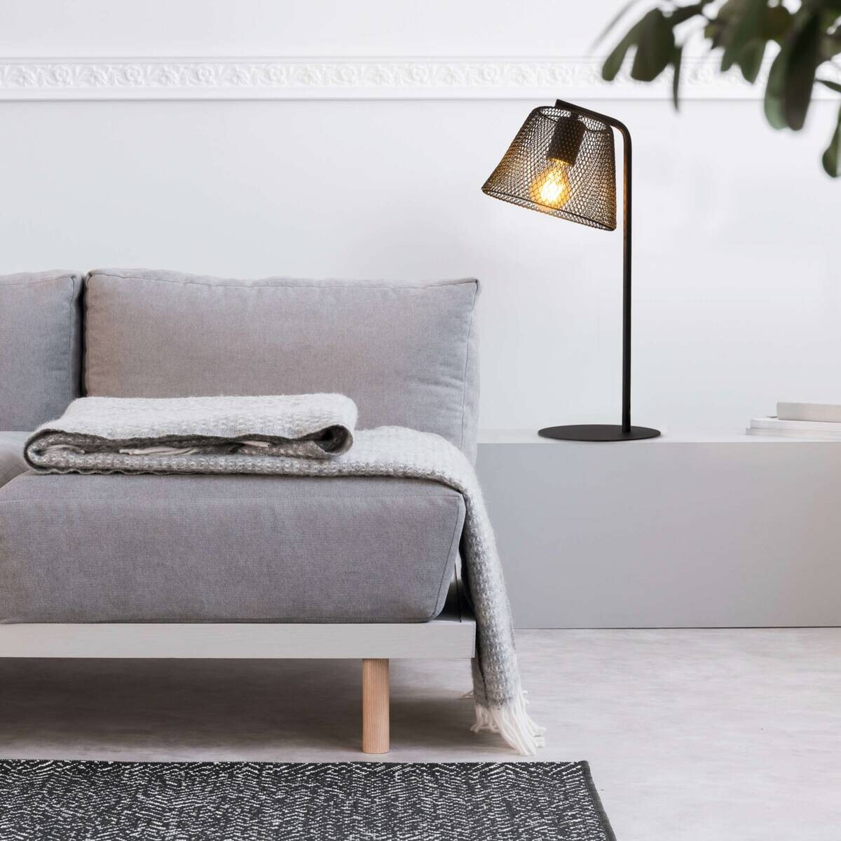 Näve Leuchten Tischleuchte 3181022 schwarz Kunststoff Metall B/H/T: ca. 20x50x20 cm E27 1 Brennstellen