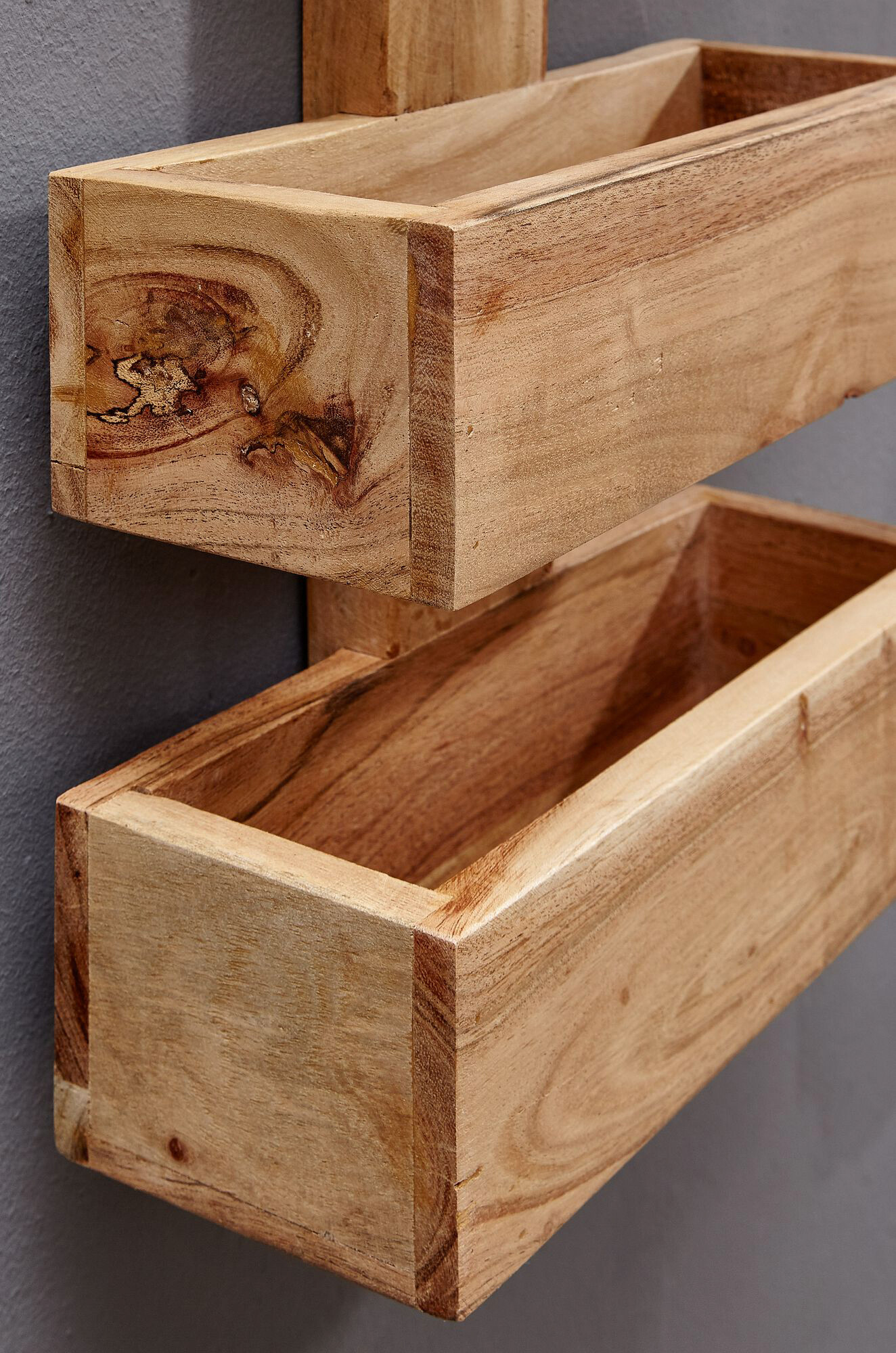 Zeitungsständer natur Akazie B/H/T: ca. 30x72x10 cm