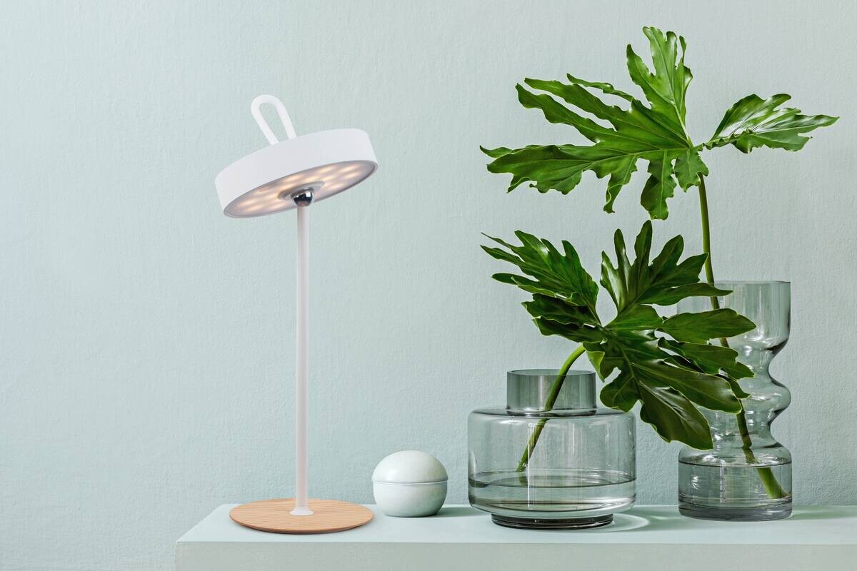 Näve Leuchten LED-Tischleuchte weiß Kunststoff Holz Metall B/H/T/D: ca. 13x36x13x13 cm