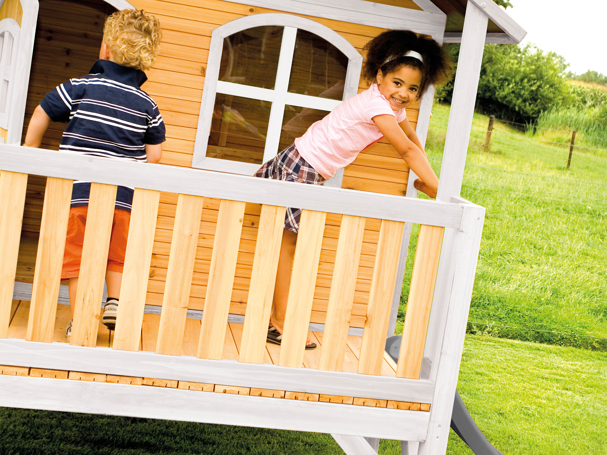 AXI Spielhaus Stef braun B/H/L: ca. 349x233x212 cm