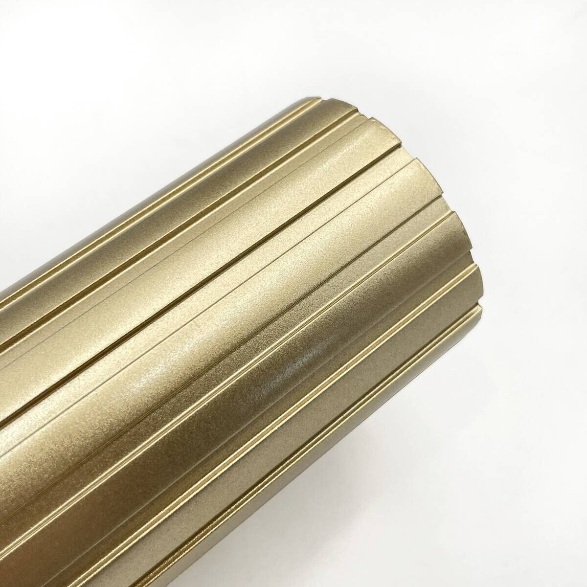 Lamkur Strahler Prisma gold Stahl B/H/L: ca. 6,5x10x6,5 cm 1 Brennstellen