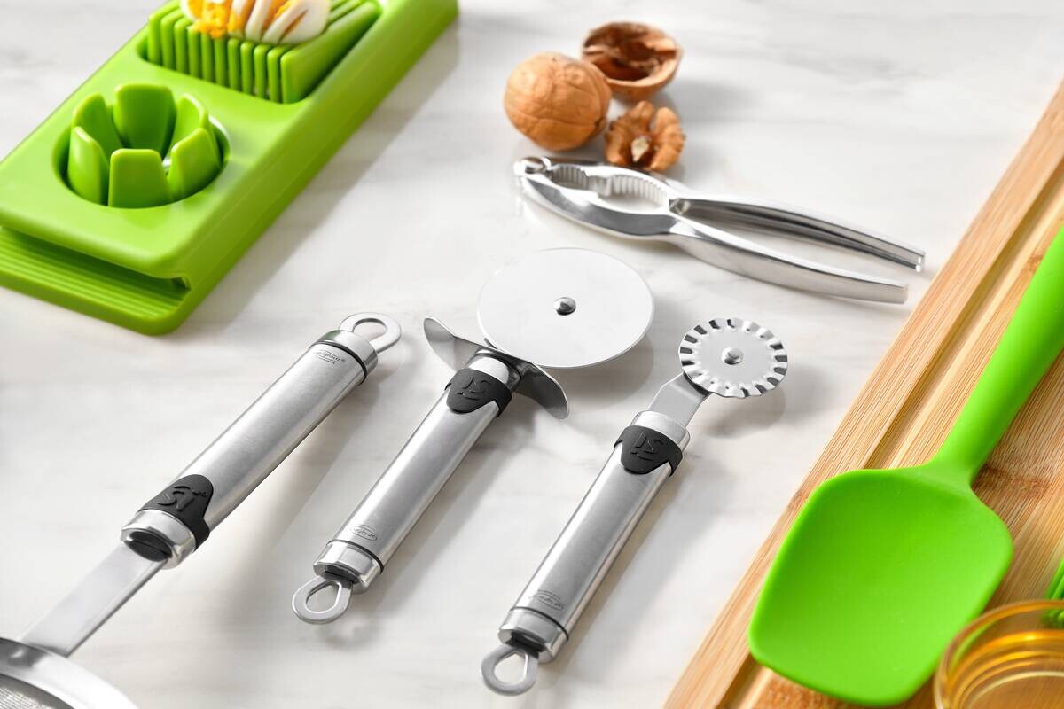 SAN IGNACIO Eierschneider EXPERT grün Edelstahl B/H/L: ca. 8,5x16,5x21,5 cm