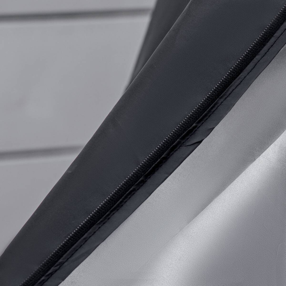 Outsunny Schutzhülle mit Tasche schwarz Kunststoff H/D: ca. 190x115 cm