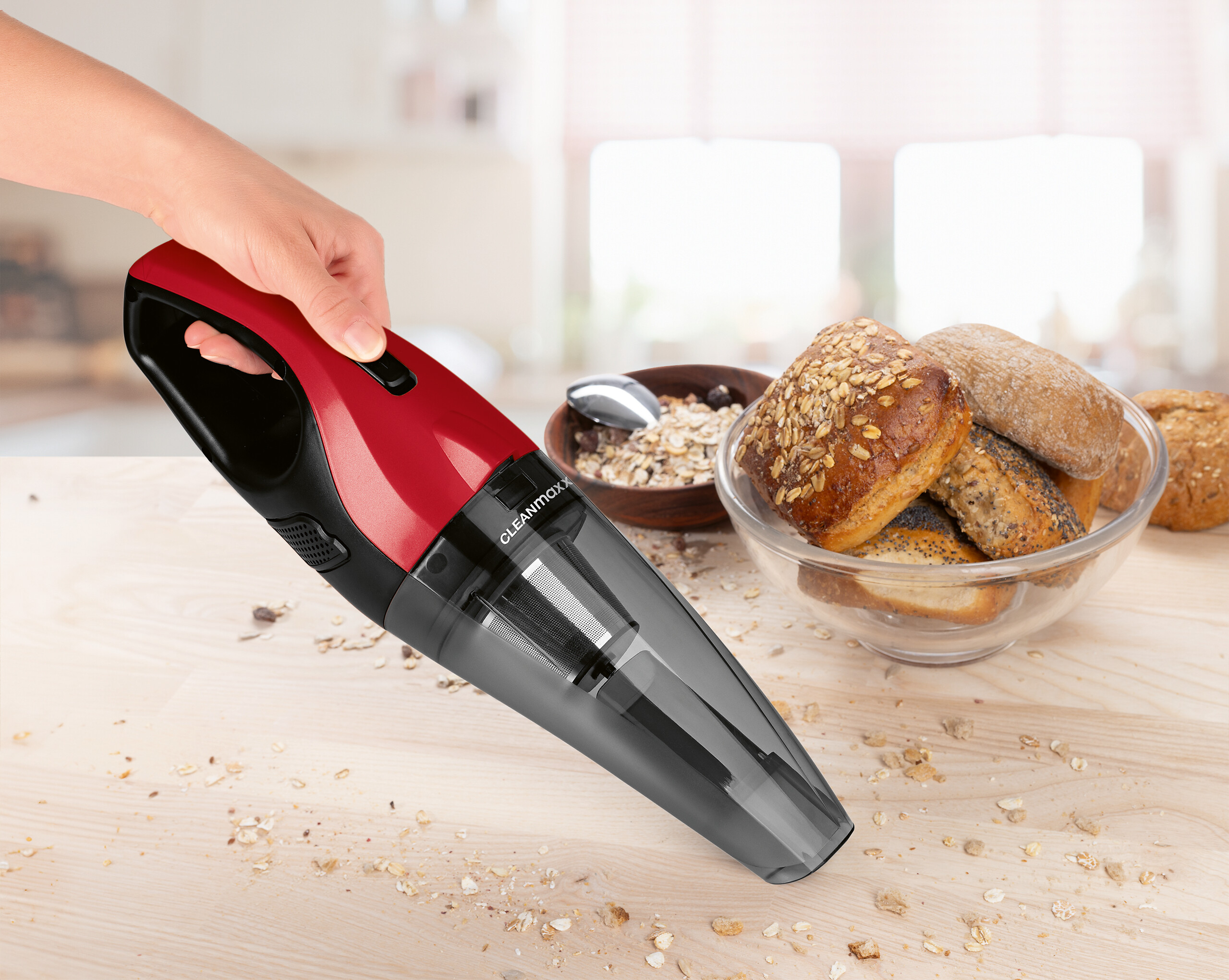 CLEANmaxx Akku-Handstaubsauger rot schwarz B/H/L: ca. 10x12x37 cm