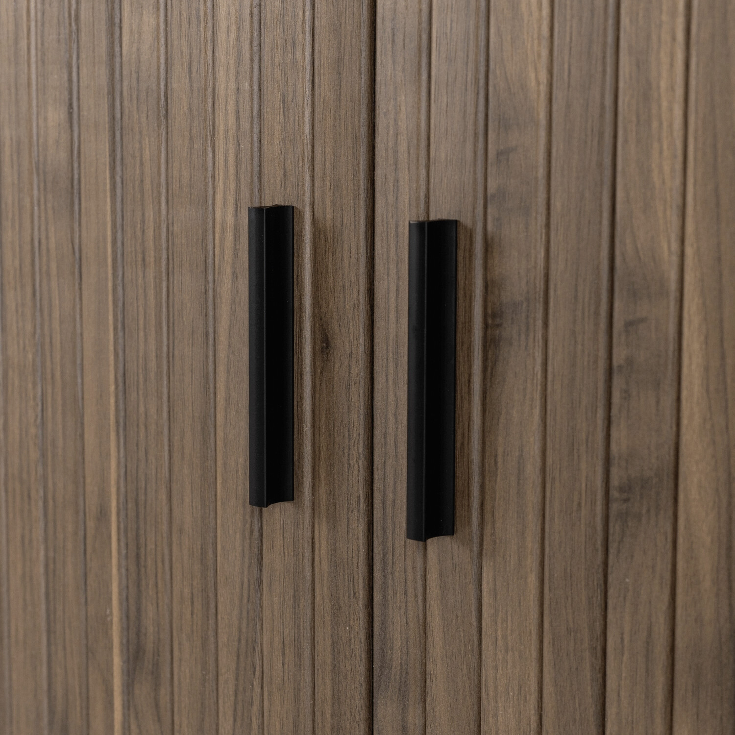 Kommode SELVA nussbaum Nachbildung B/H/T: ca. 180x76x40 cm