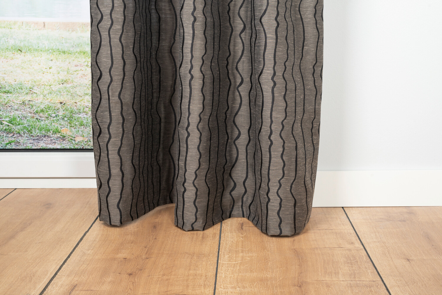 Ösenvorhang STREAM taupe B/L: ca. 135x300 cm