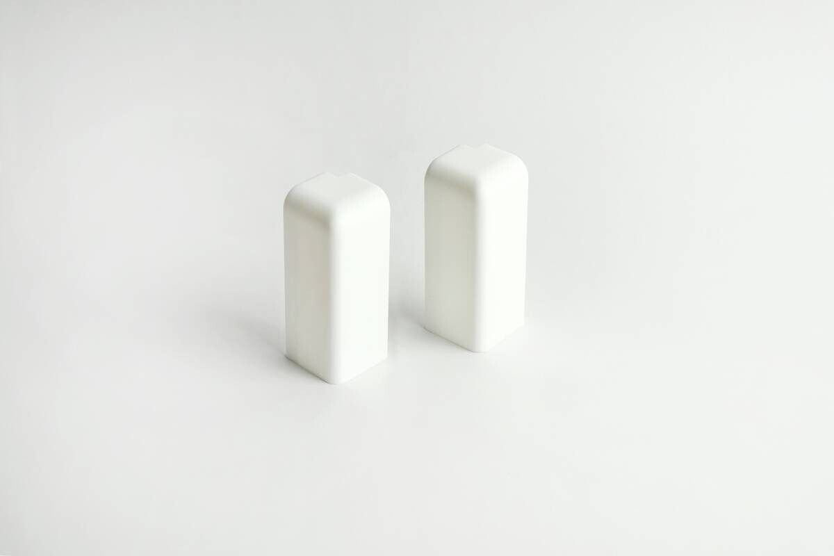 POCOline Aussenecke weiß L/B/H: ca. 2,73x2,73x8,17 cm