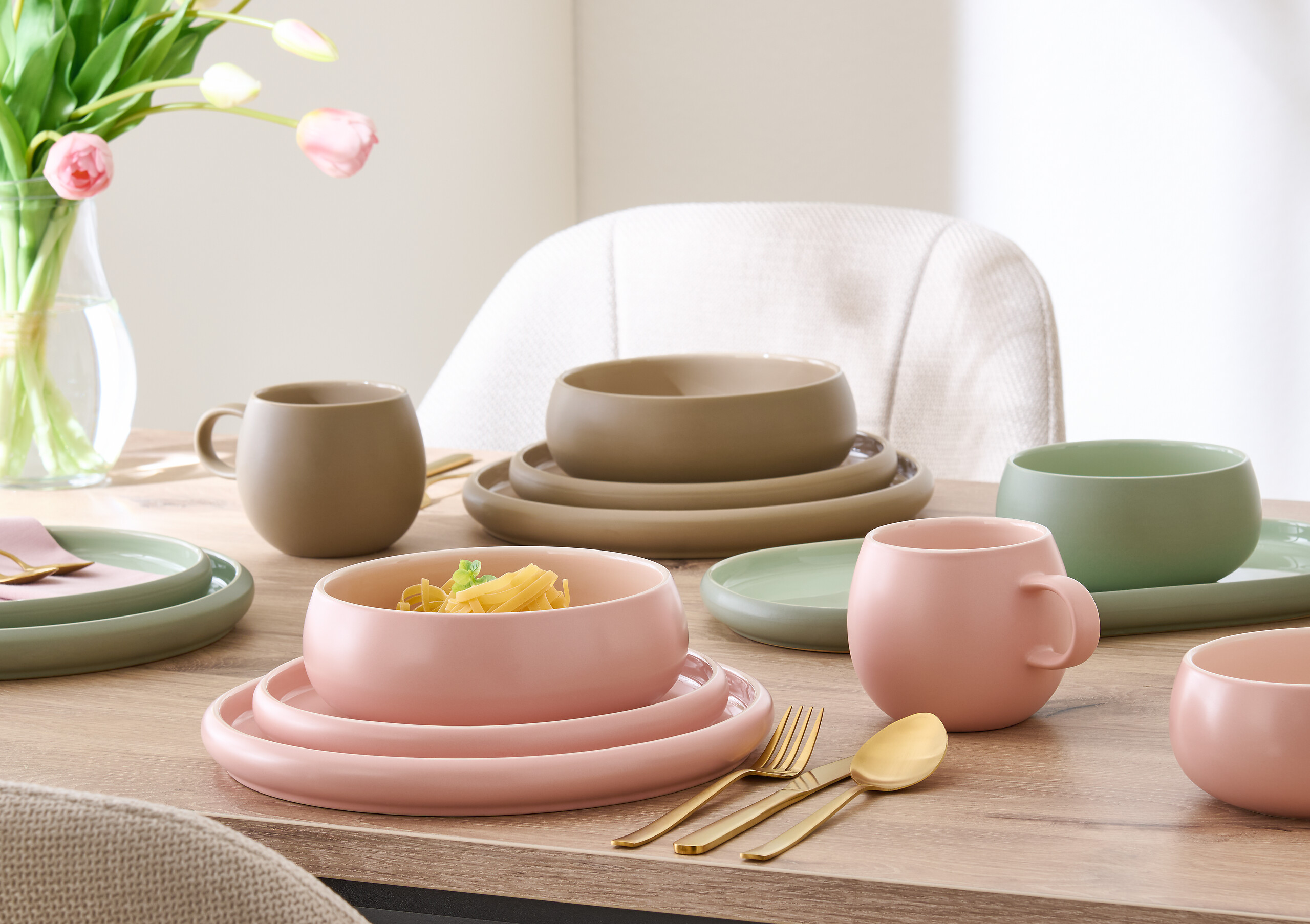 Essteller beige Steinzeug D: ca. 26,3 cm Essteller beige Steinzeug D: ca. 26,3 cm