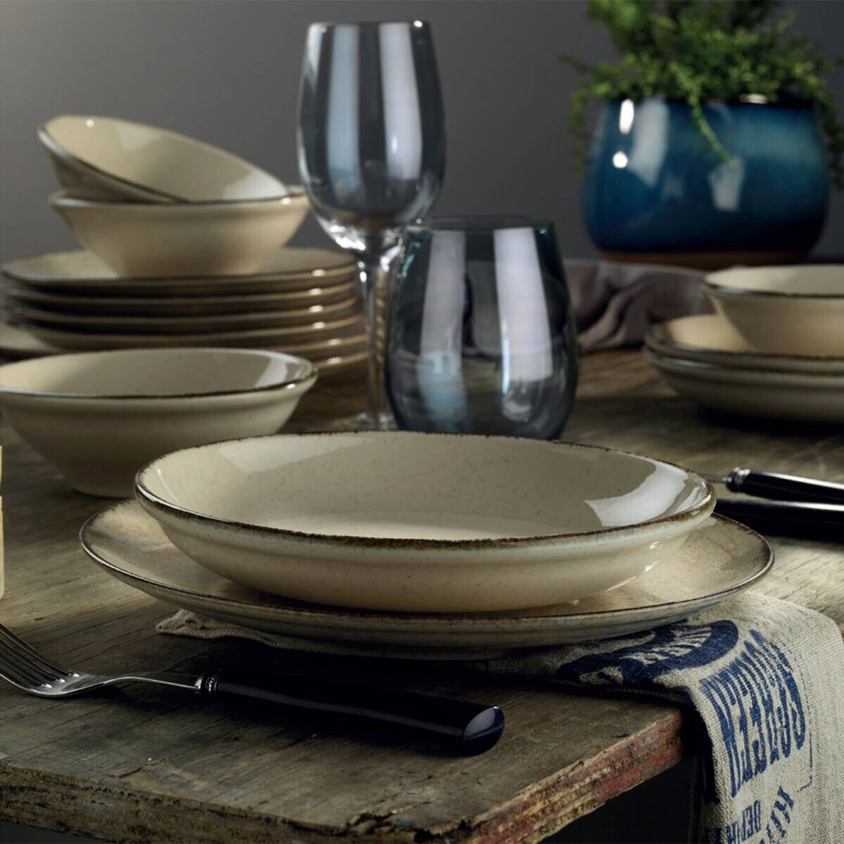 HermiaConcept Tafelservice Selene zimt Porzellan 24 tlg.