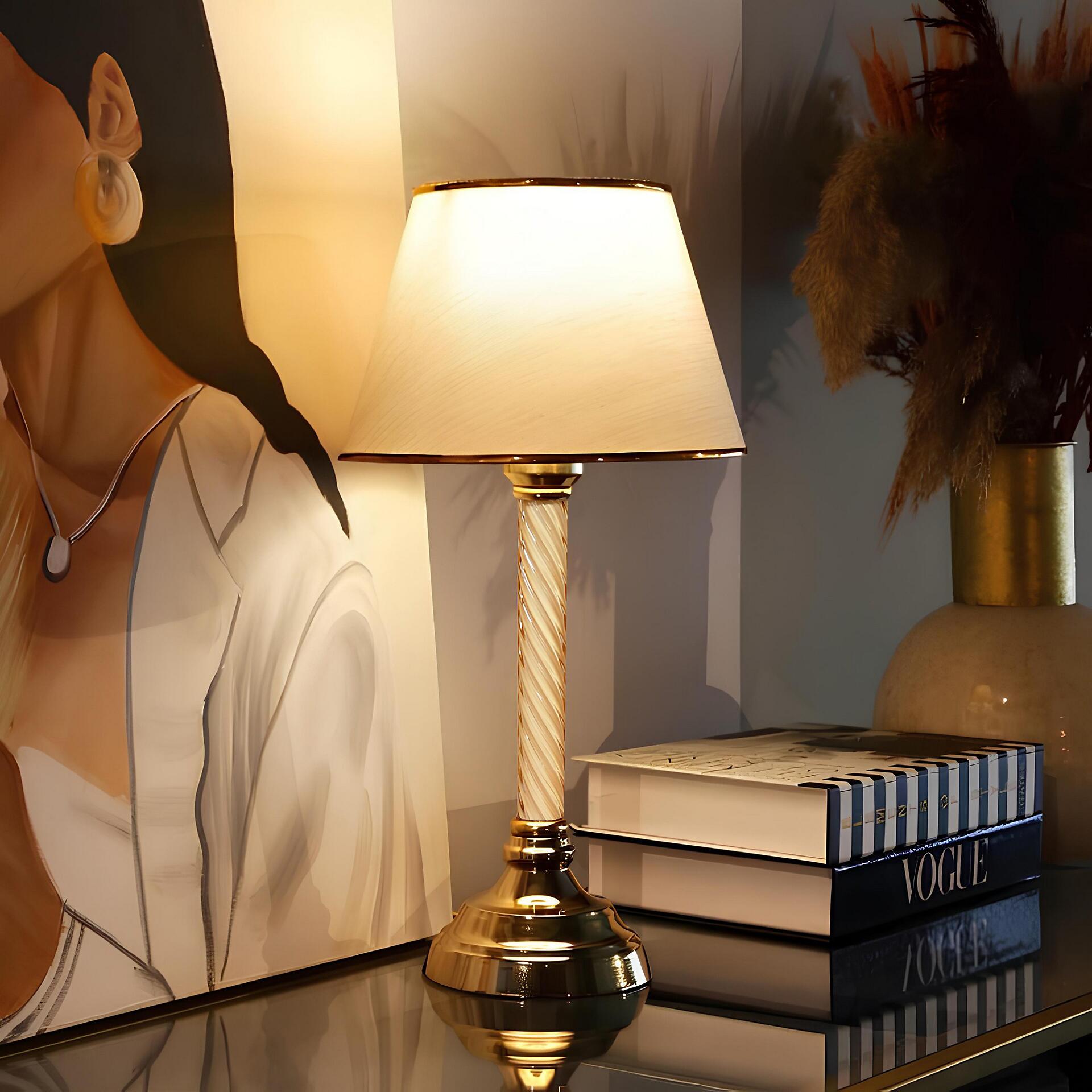 Opviq Tischleuchte beige gold Kunststoff Stoff B/H/L: ca. 22x45x22 cm E27 1 Brennstellen