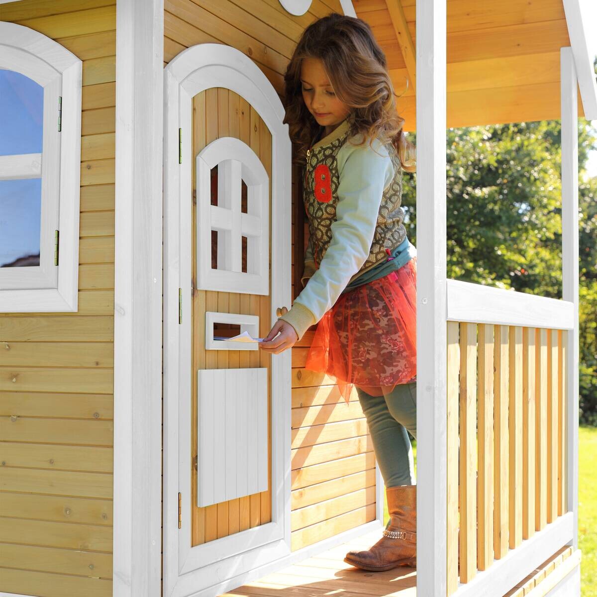 AXI Spielhaus Laura braun B/H/L: ca. 318x272x191 cm