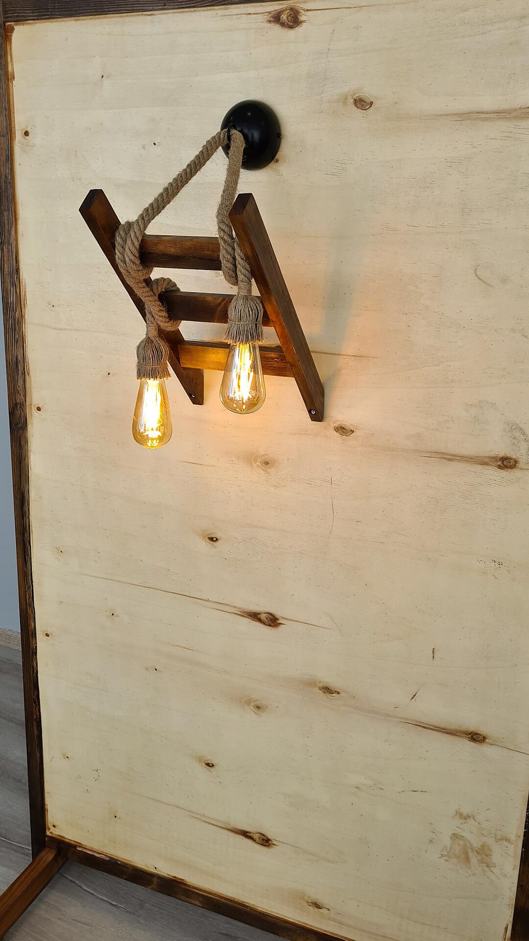 Opviq Wandleuchte nussbaum Kiefer B/H/L: ca. 25x23x45 cm E27 1 Brennstellen