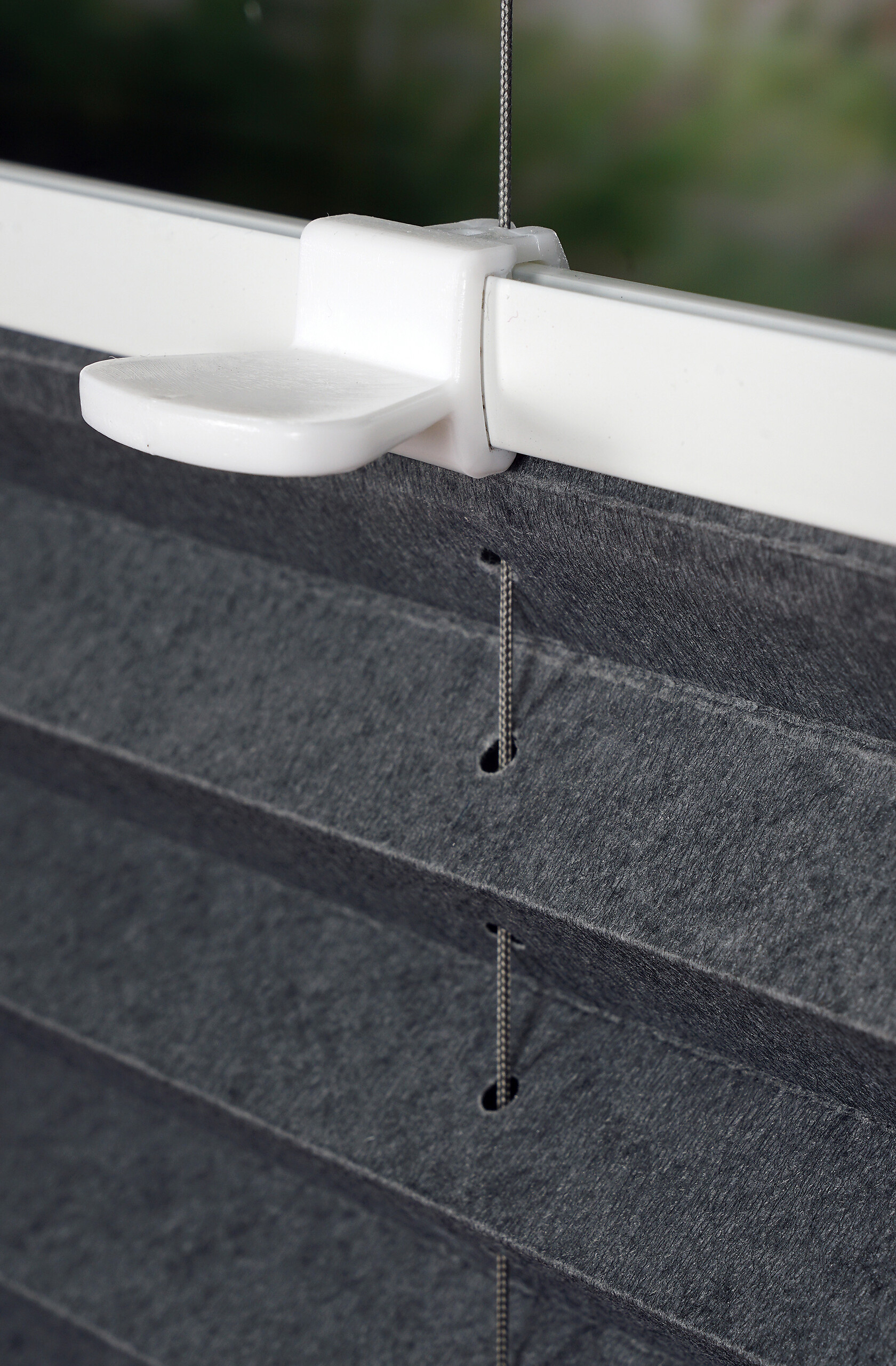 Klemmplissee hellgrau B/L: ca. 90x130 cm