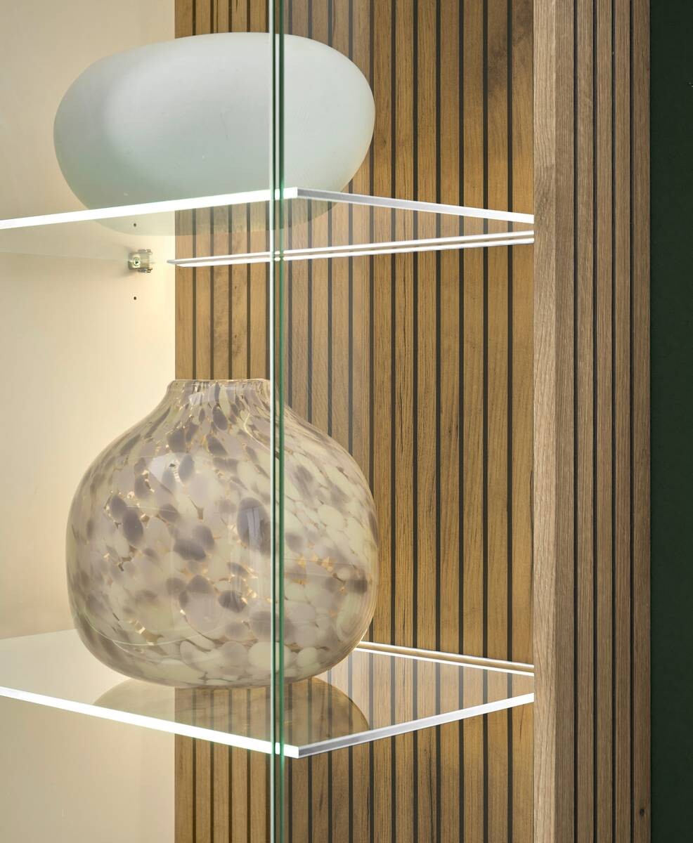 Vitrine Hudson weiß matt Eiche Evoke Coast Nachbildung B/H/T: ca. 75x180x38 cm