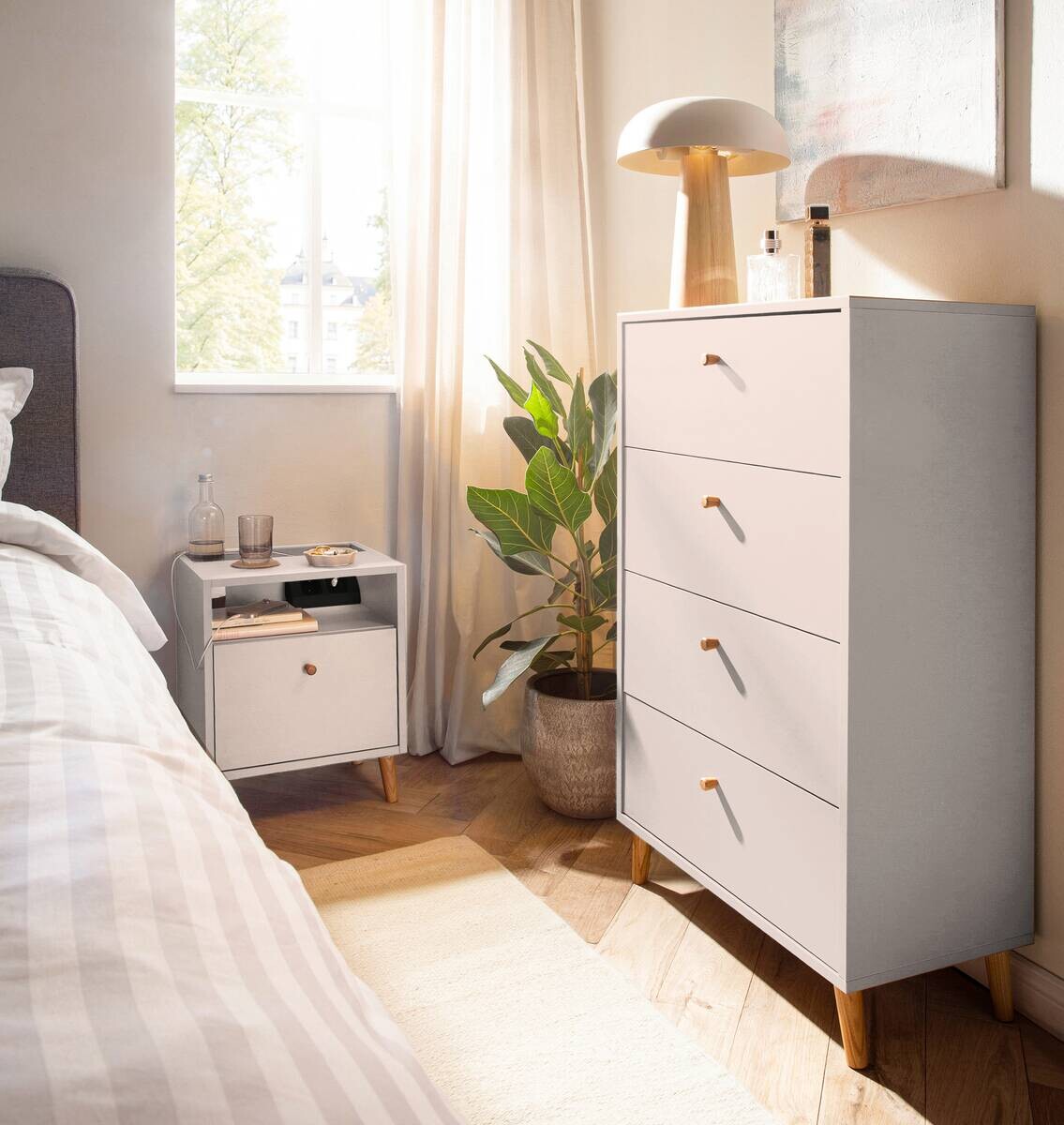 Nachtkonsole Bjarne weiß B/H/T: ca. 40,2x50,1x32,7 cm