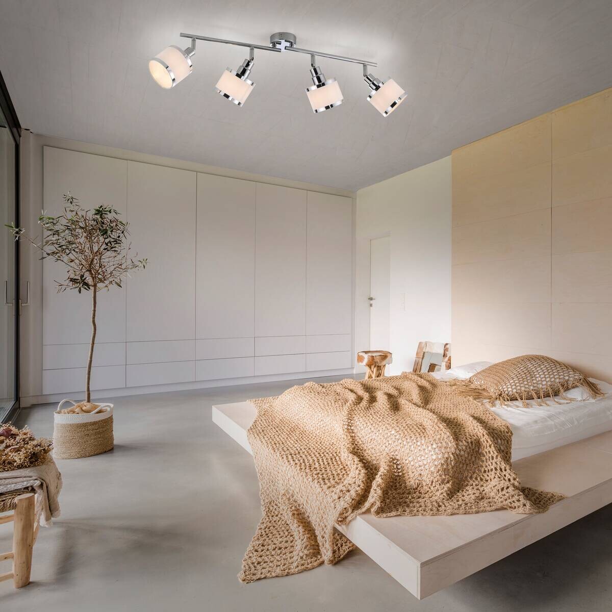 Just Light Spot Accor