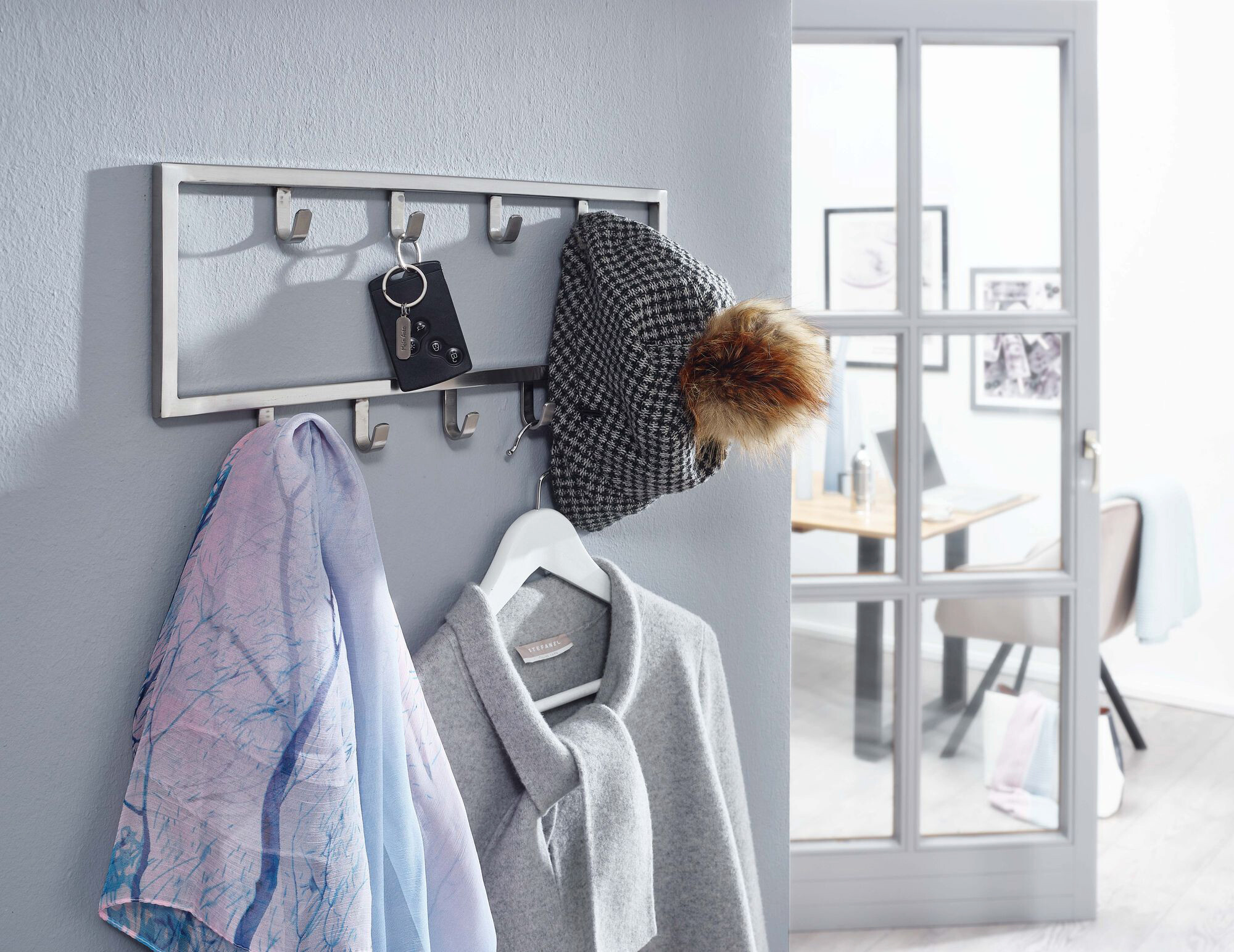 Garderobe B/H/T: ca. 50x20x4 cm