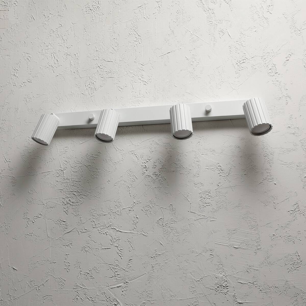 Lamkur Strahler Prisma weiß Stahl B/H/L: ca. 6,5x16,5x81 cm 4 Brennstellen