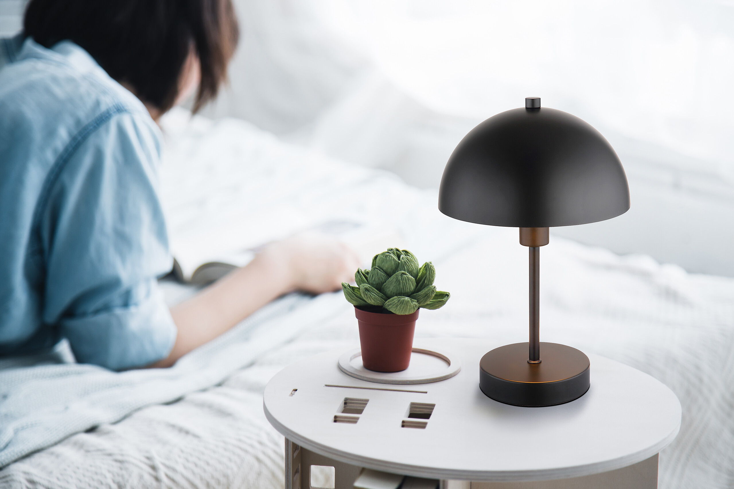 GLOBO Tischleuchte Atoma mattschwarz Metall H/D: ca. 31x20 cm E14 1 Brennstellen