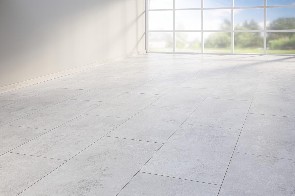 EGGER Laminatboden Kreidefliese ca. 2,5349 m² im Paket  B/L: ca. 34x130,5 cm pro Paket