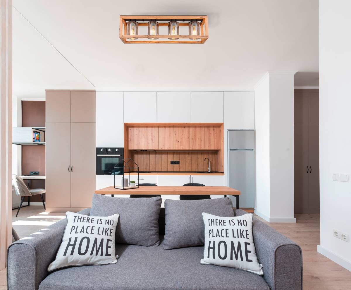 GLOBO Deckenleuchte PETTEY 15497-4D natur schwarz MDF Metall Rauchglas B/H/T: ca. 74,5x22,5x20 cm