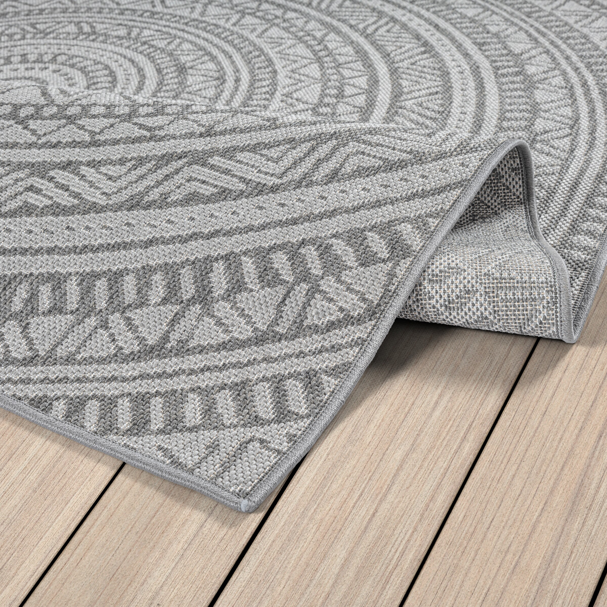 Teppich Maestro grau B/H/L: ca. 120x13x120 cm Teppich Maestro grau B/H/L: ca. 120x13x120 cm