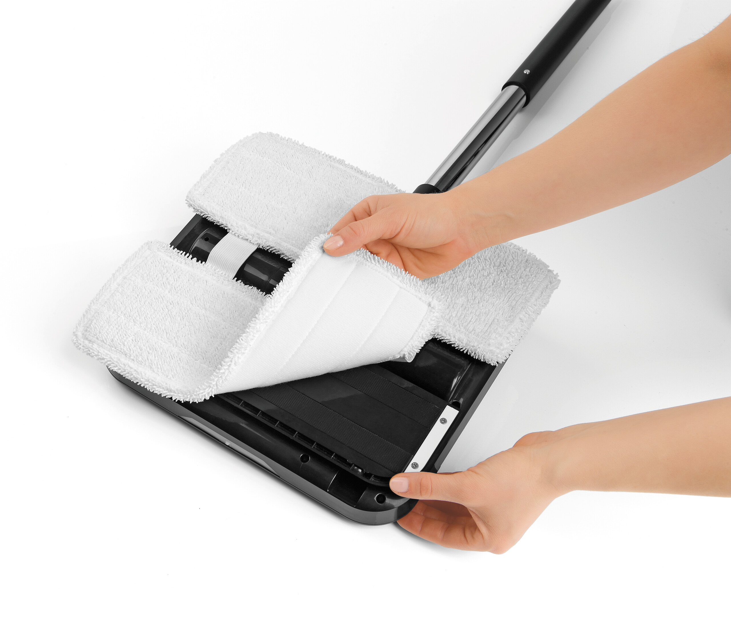 N8WERK Wischmopp schwarz Aluminium Kunststoff B/H/L: ca. 27,5x115x30,4 cm ca. 35 W