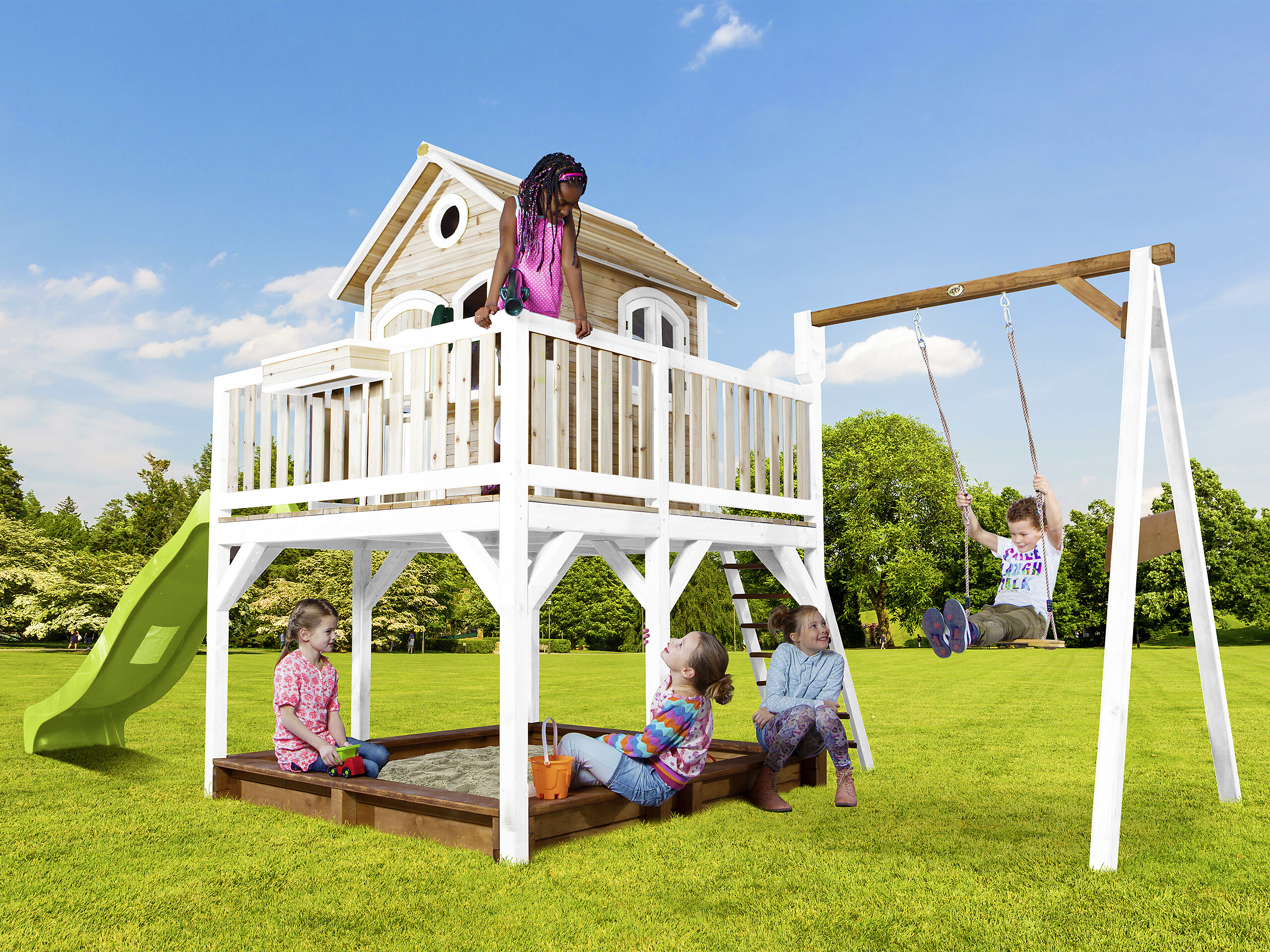 AXI Spielhaus Liam braun B/H/L: ca. 541x291x277 cm