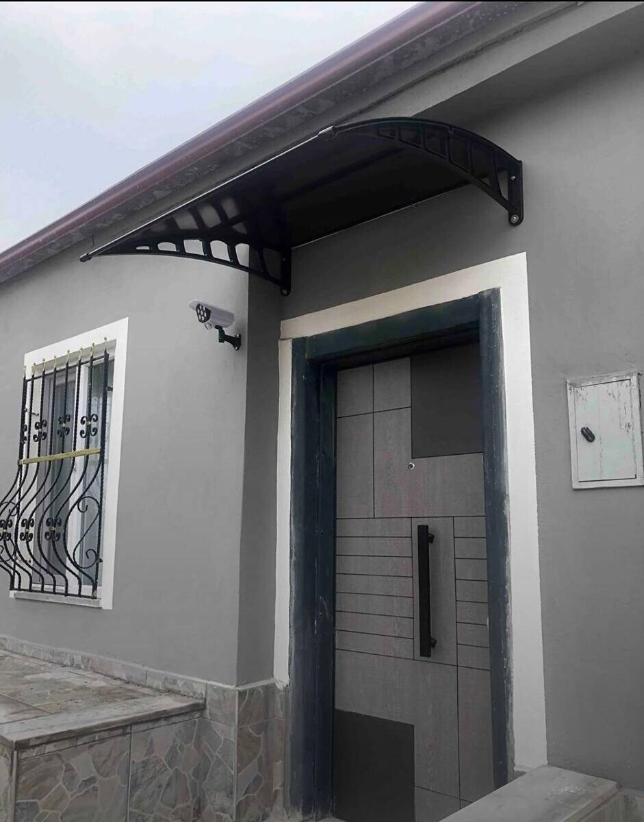 Brosplast Vordach schwarz B/H/L: ca. 120x23x105 cm