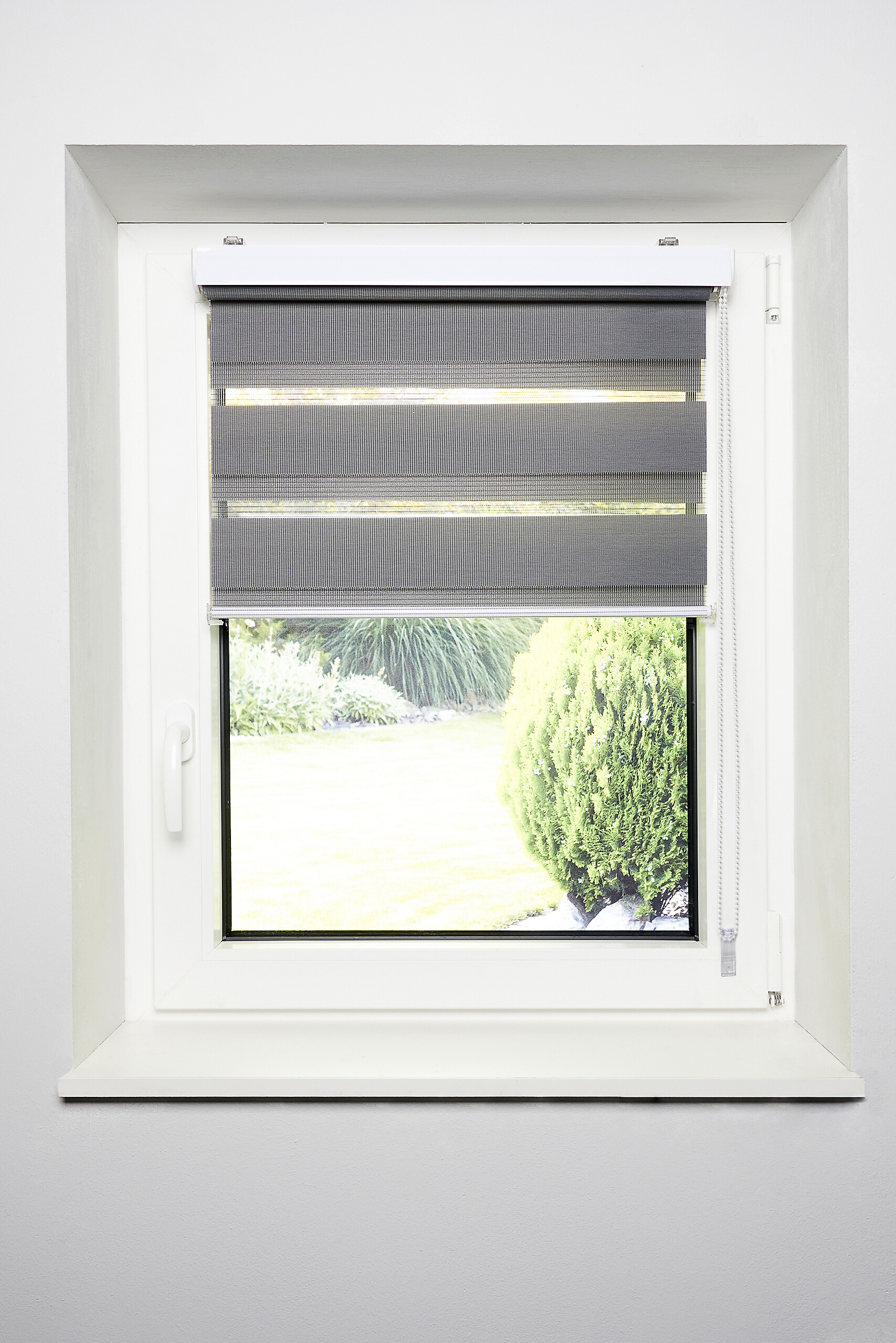 Doppelrollo mit Blende grau B/L: ca. 80x210 cm