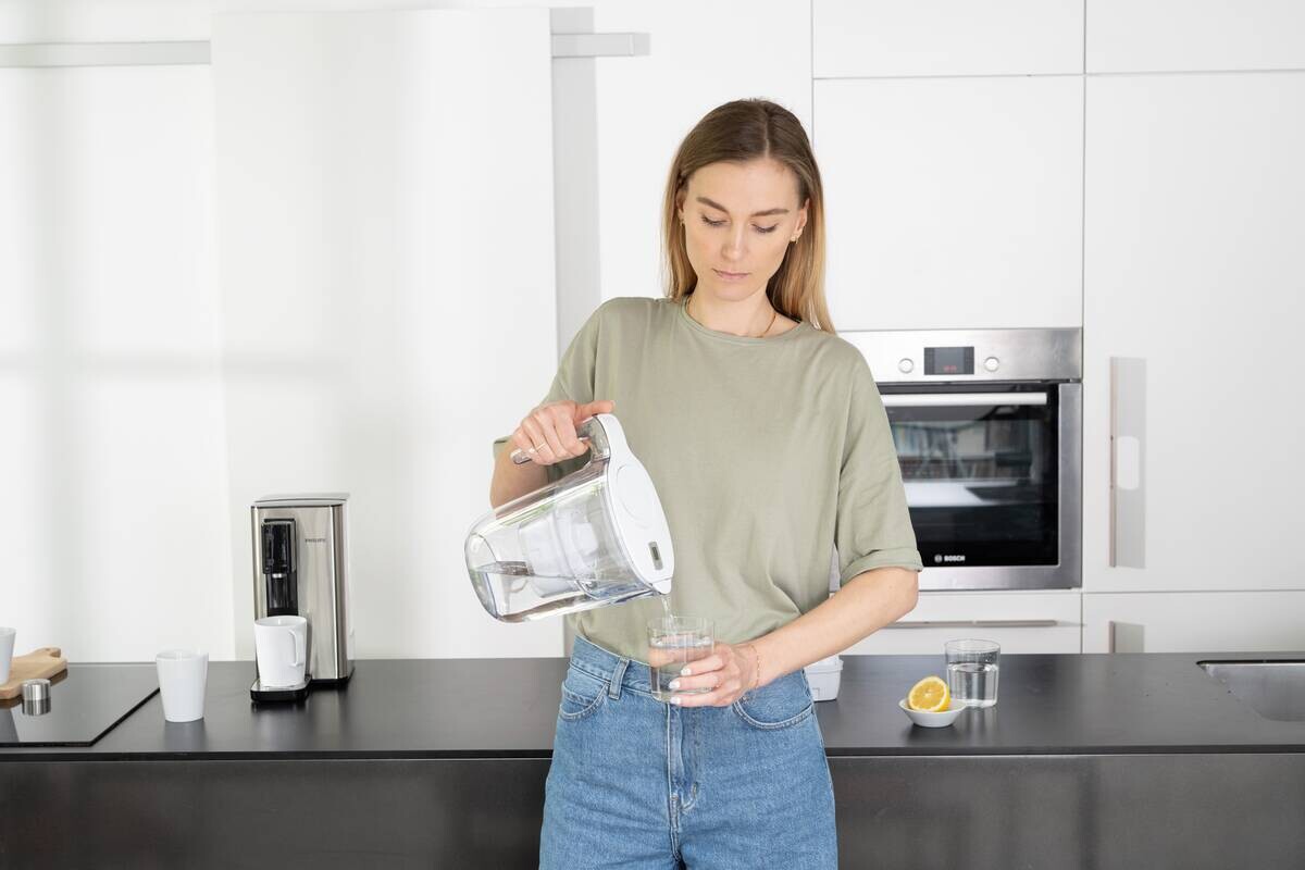 Wasserfilter-Kanne transparent Kunststoff