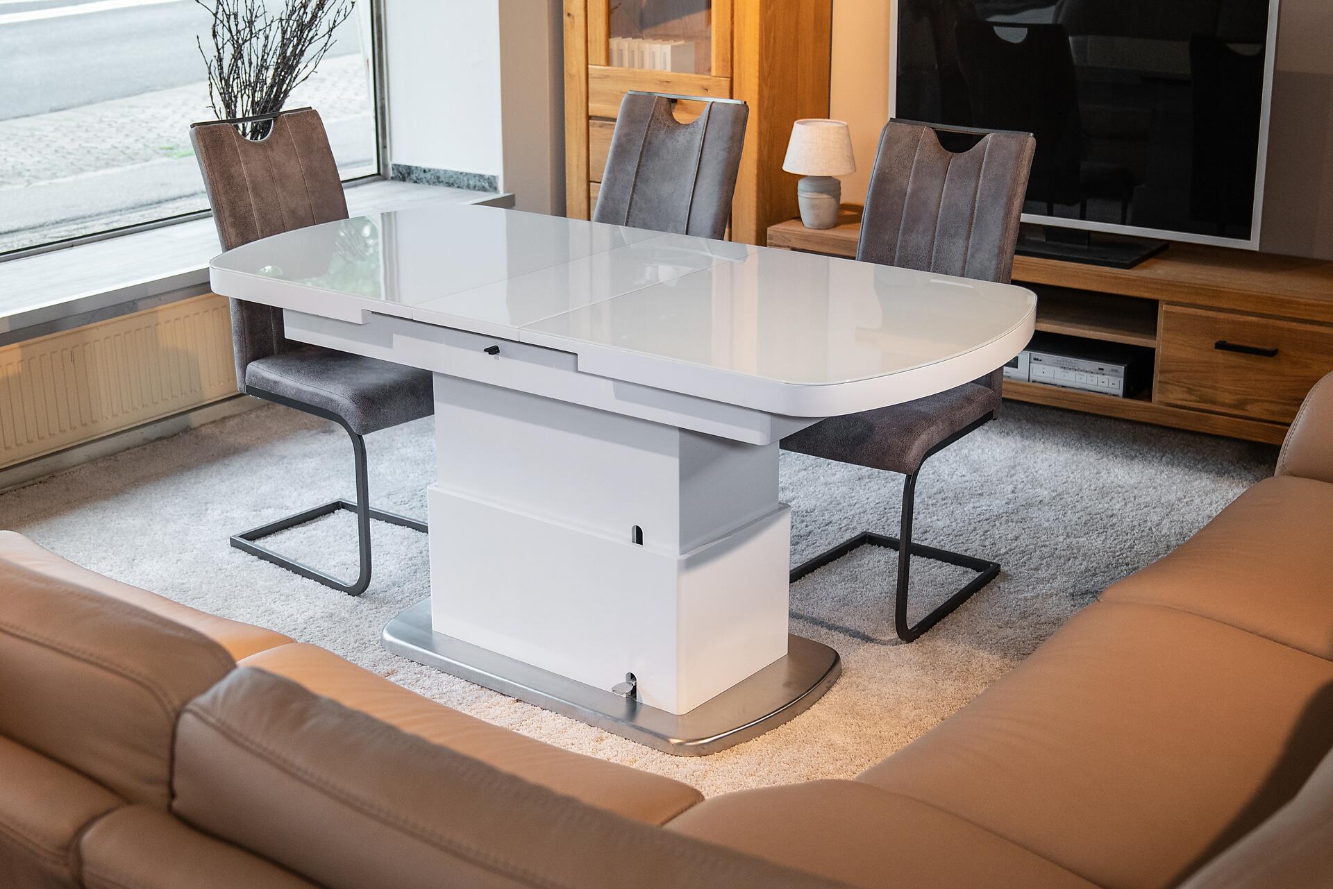 Couchtisch Levi weiß MDF B/H/T: ca. 135x50x75 cm