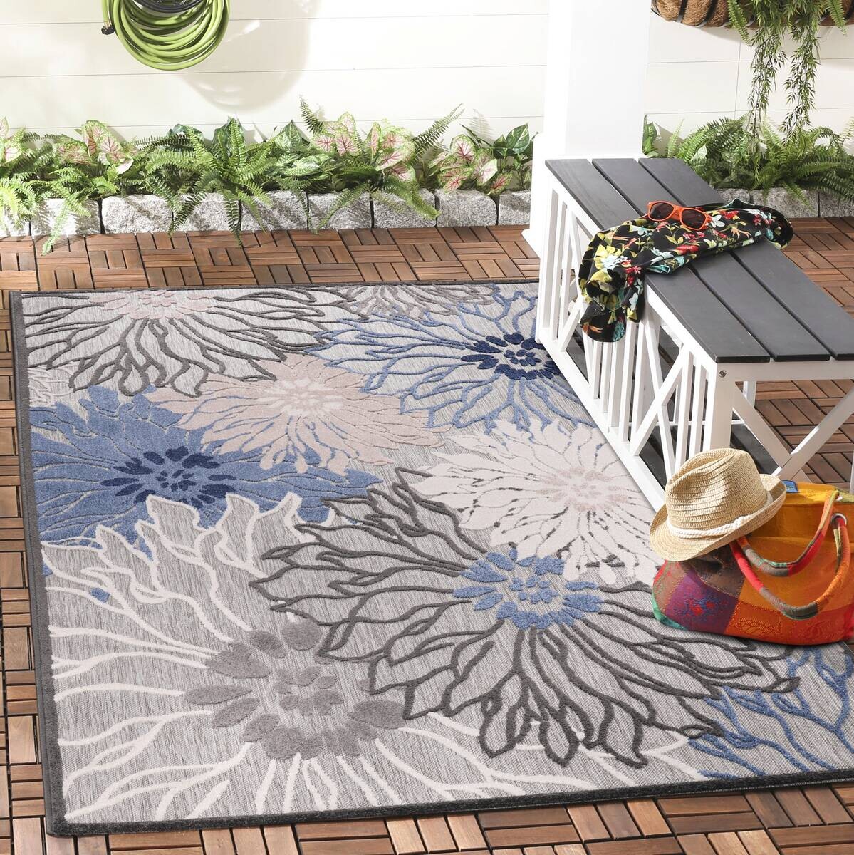 Sanat Outdoorteppich FLORAL grau B/L: ca. 60x110 cm Sanat Outdoorteppich FLORAL grau B/L: ca. 60x110 cm