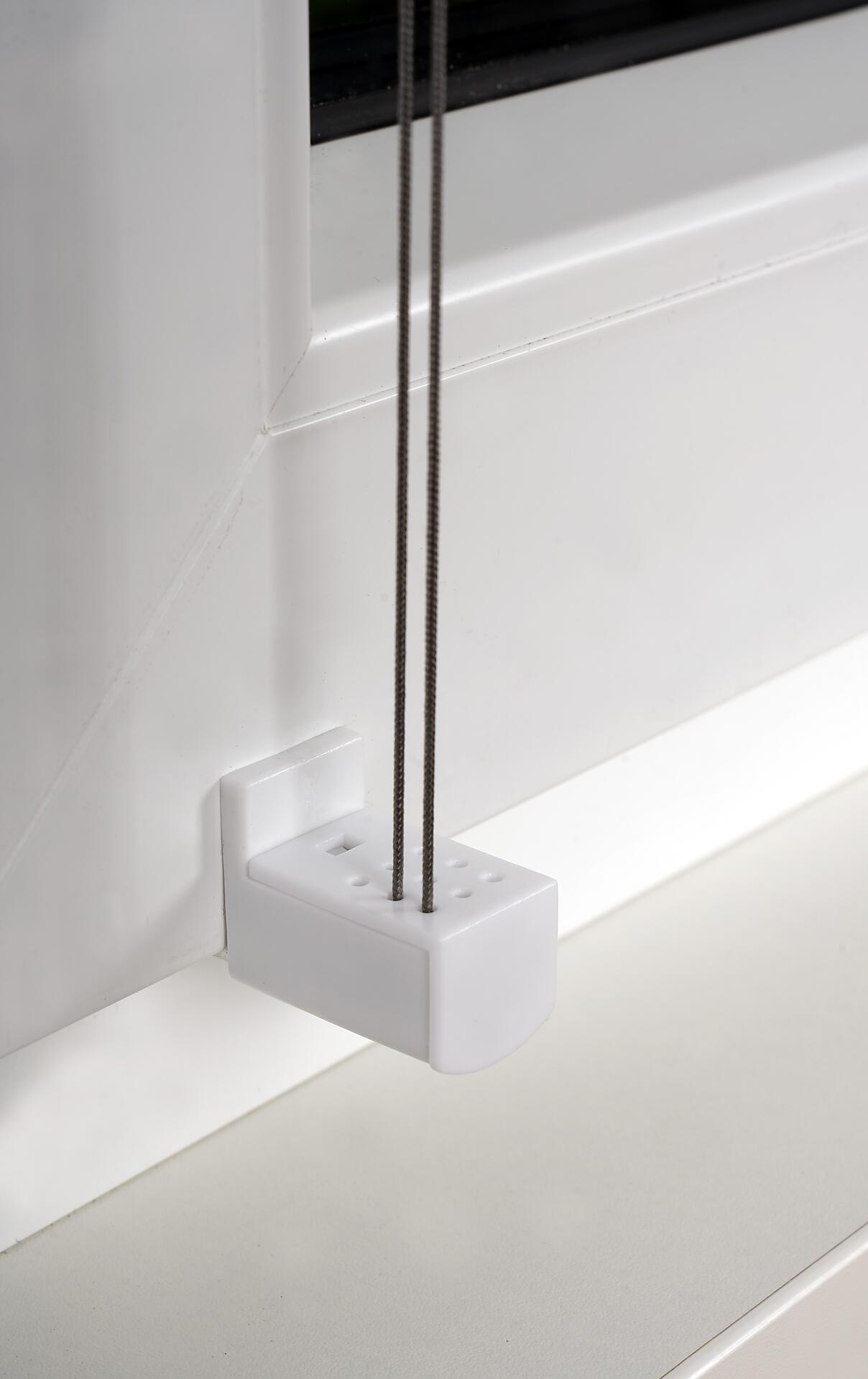 Hochwertiges Klemmplissee hellgrau B/L: ca. 110x130 cm