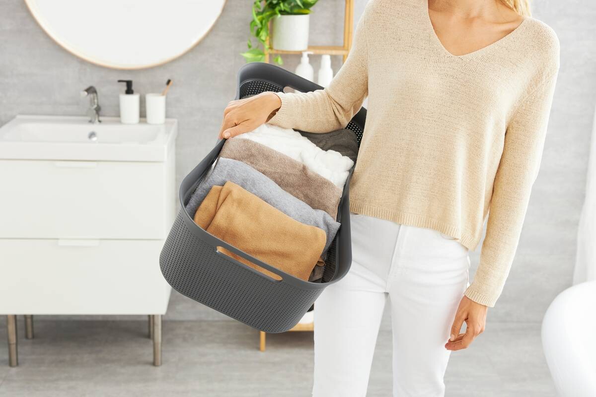 Rotho Wäschekorb anthrazit B/H/L: ca. 39,6x23,2x59,6 cm Rotho Wäschekorb anthrazit B/H/L: ca. 39,6x23,2x59,6 cm